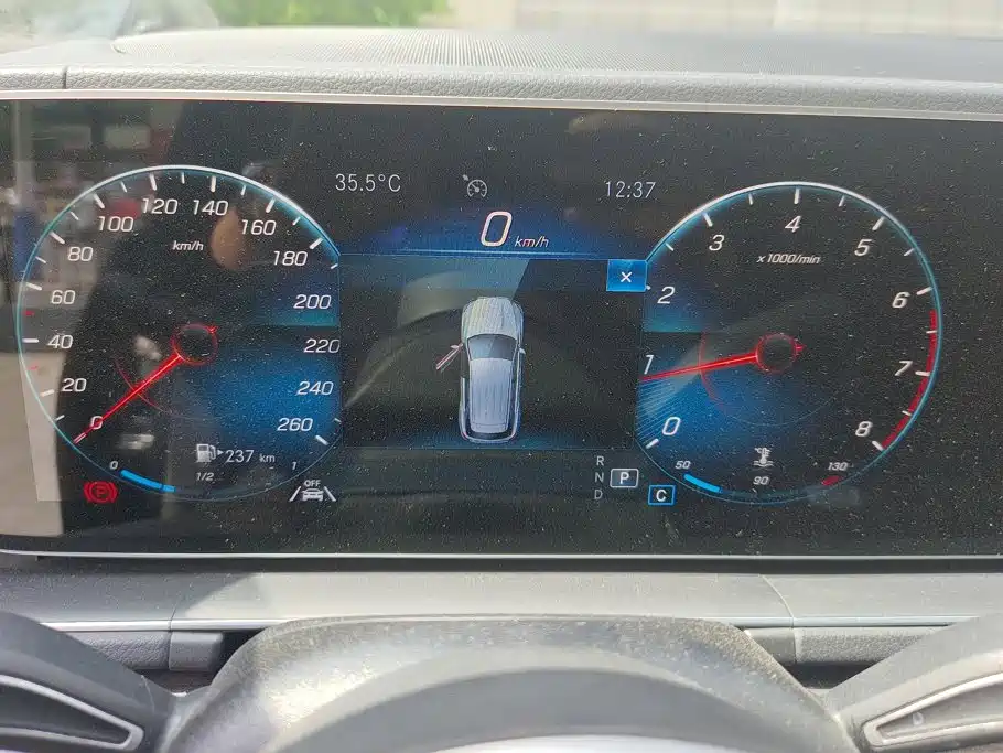 Mercedes-Benz GLE (Import) — миниатюра 14