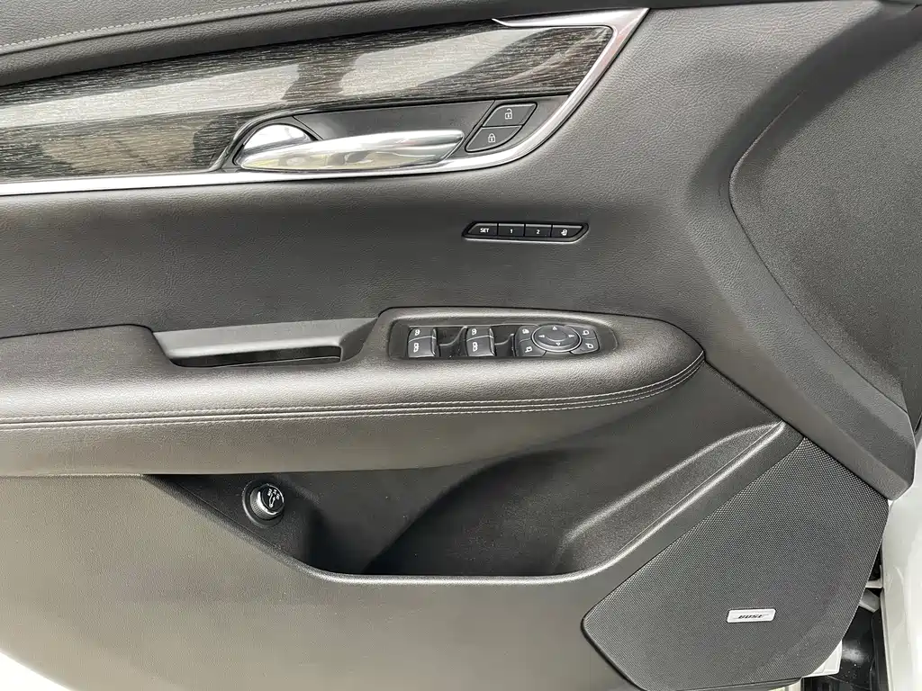 Cadillac XT5 — миниатюра 24