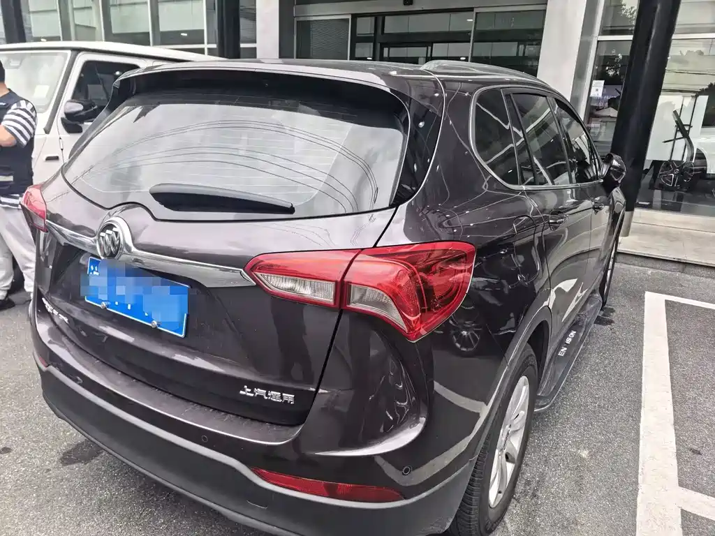 Buick Envision Plus — миниатюра 2