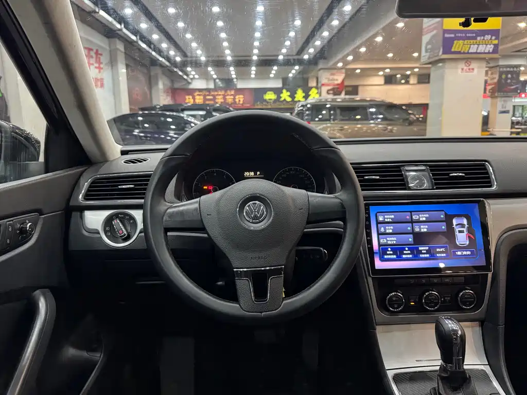 Volkswagen Passat — миниатюра 7