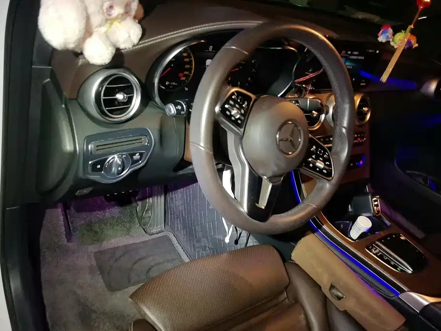 Mercedes-Benz GLC — миниатюра 12