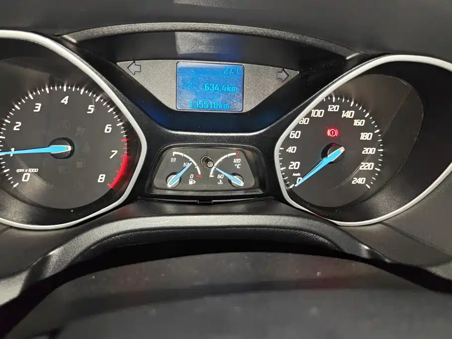 Ford Focus — миниатюра 14