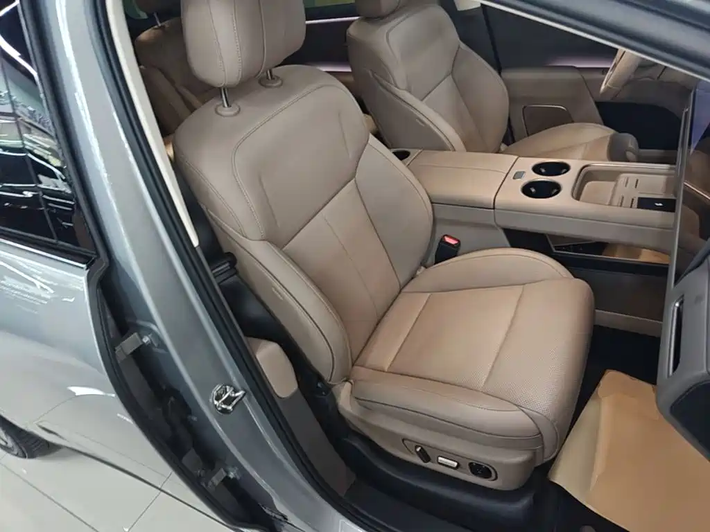 Li Auto Li i8 — миниатюра 25