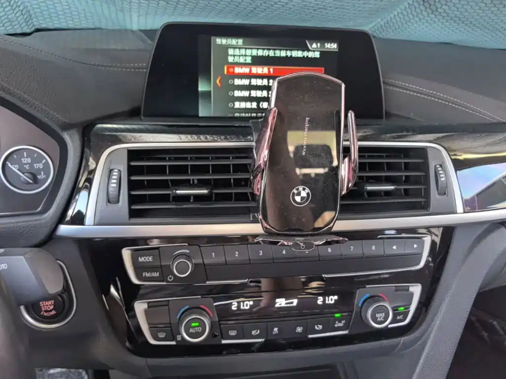 BMW 3 Series — миниатюра 13