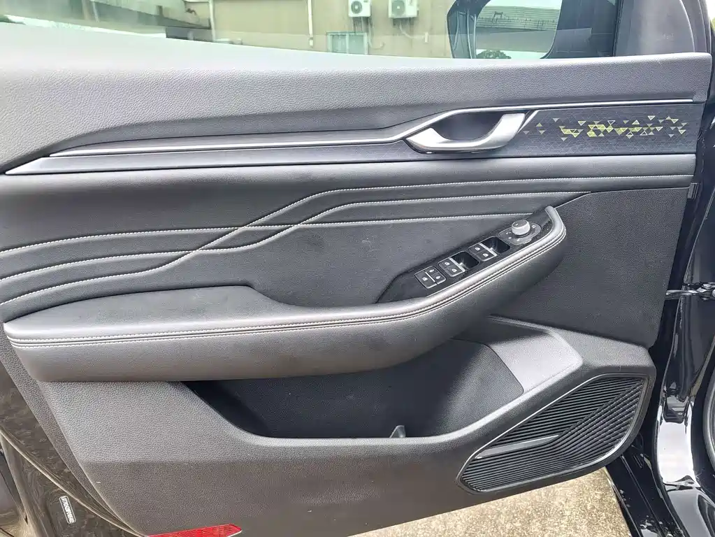 Geely Xingrui — миниатюра 11