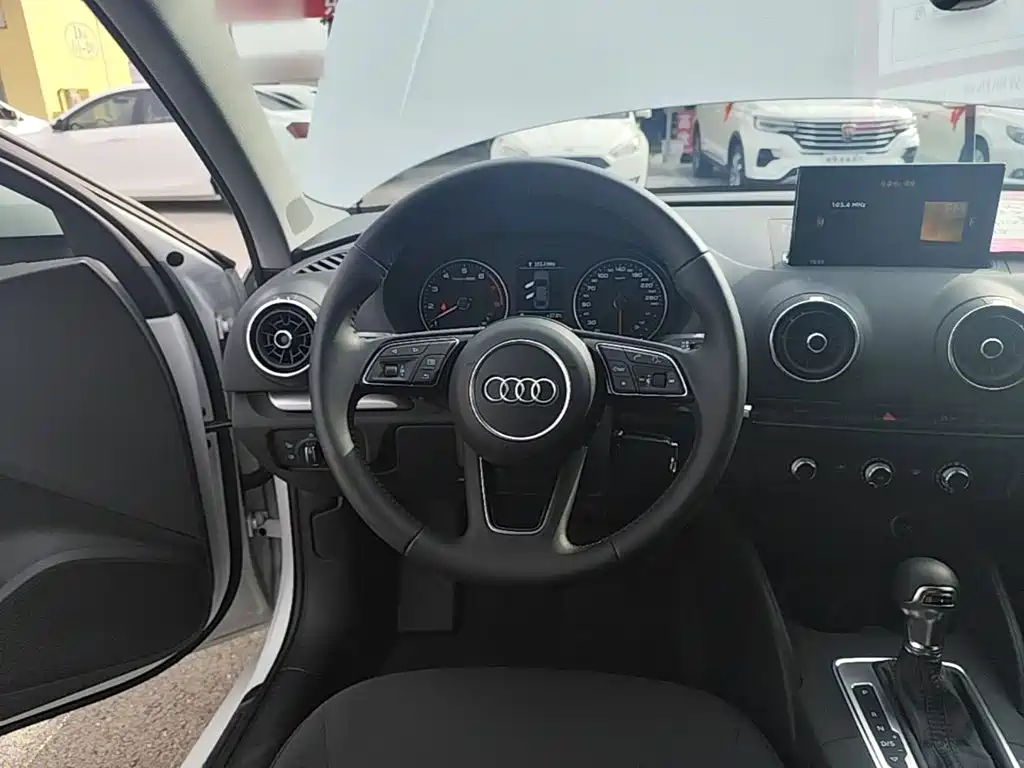 Audi A3 — миниатюра 11