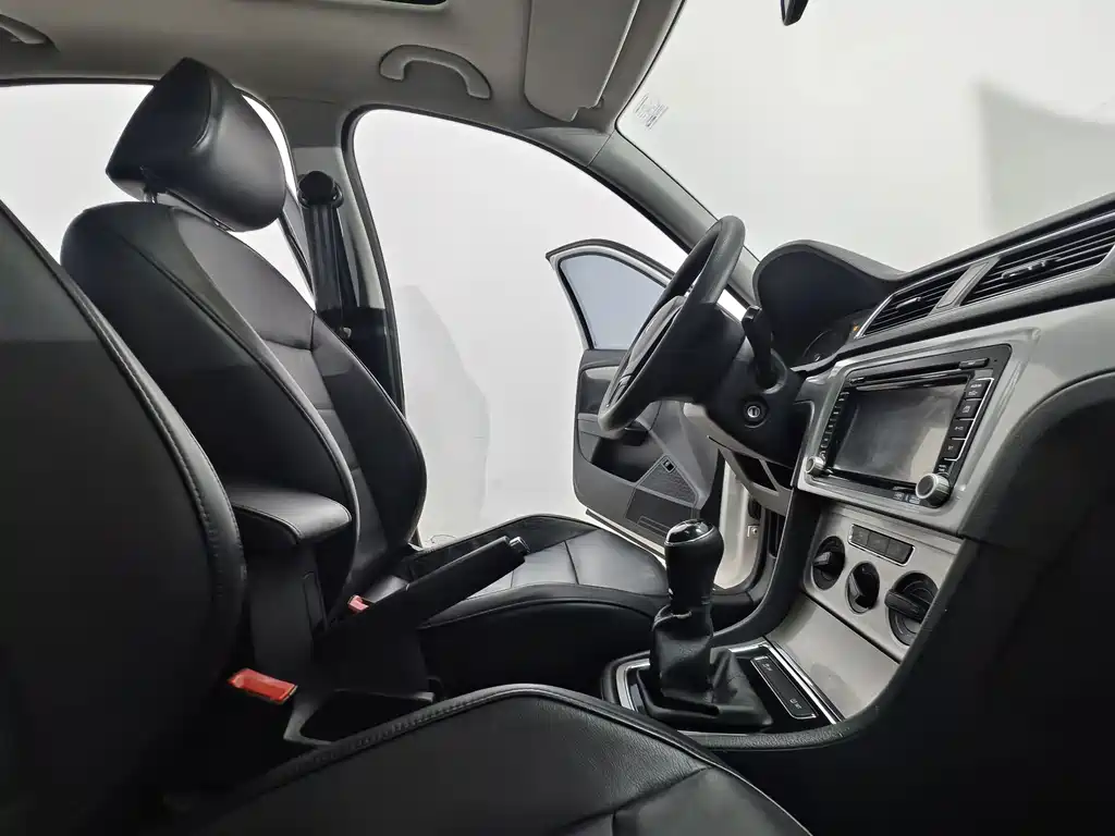 Volkswagen Lavida — миниатюра 15
