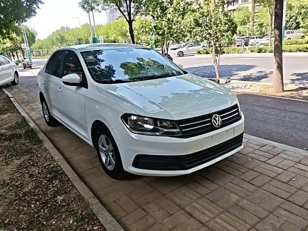 Volkswagen Santana — миниатюра 4