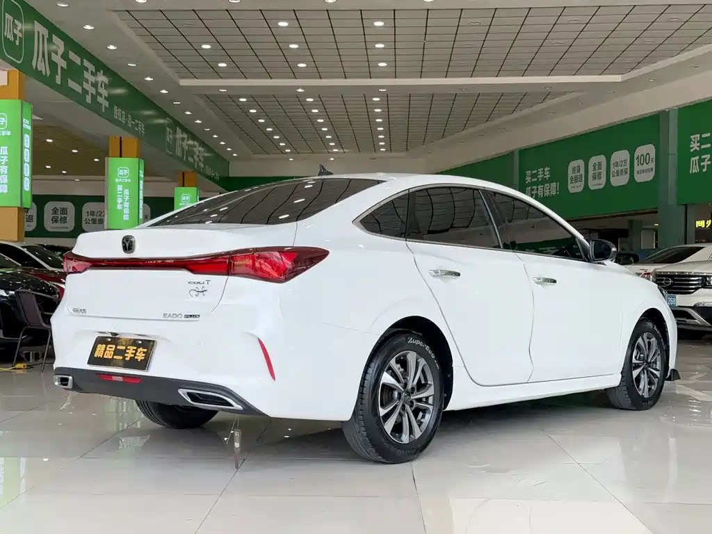 Changan Eado — миниатюра 6
