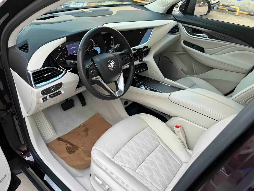 Buick Enclave — миниатюра 3