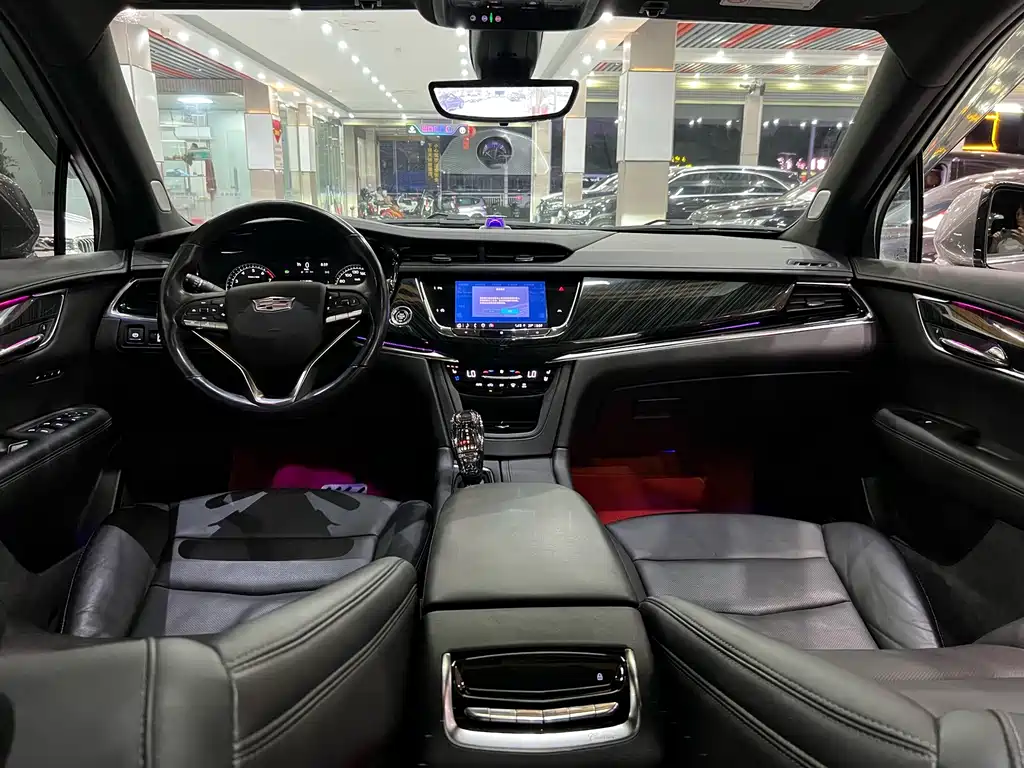 Cadillac XT6 — миниатюра 9