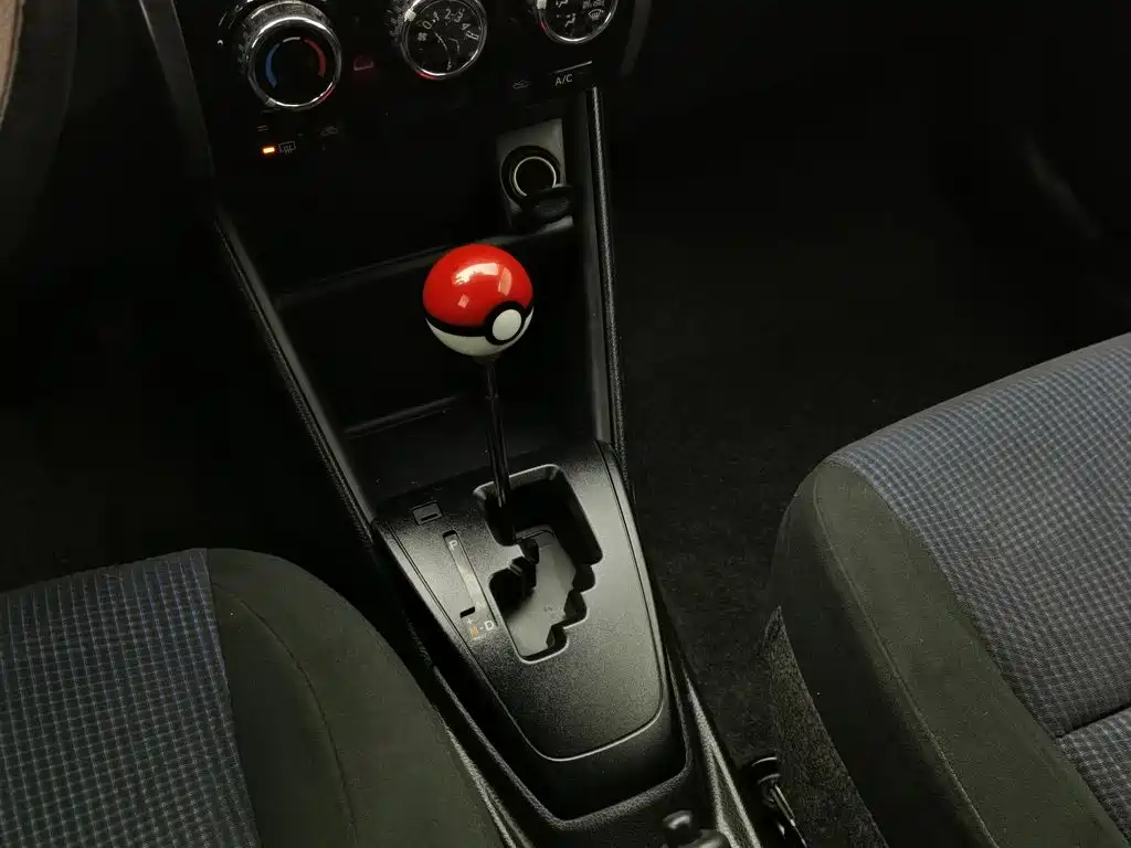 Toyota Yaris L — миниатюра 13