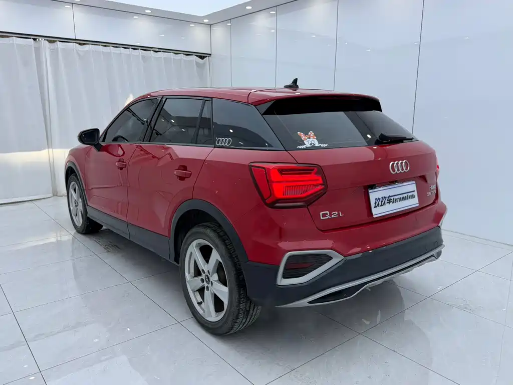 Audi Q2L — миниатюра 6