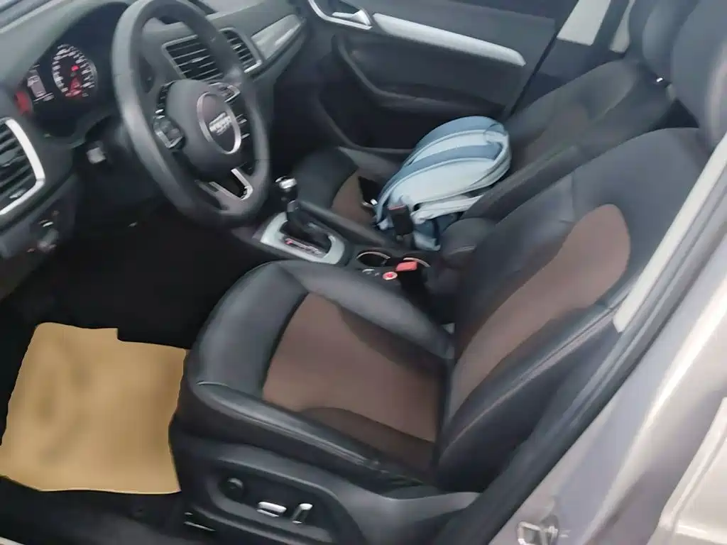 Audi Q3 — миниатюра 15