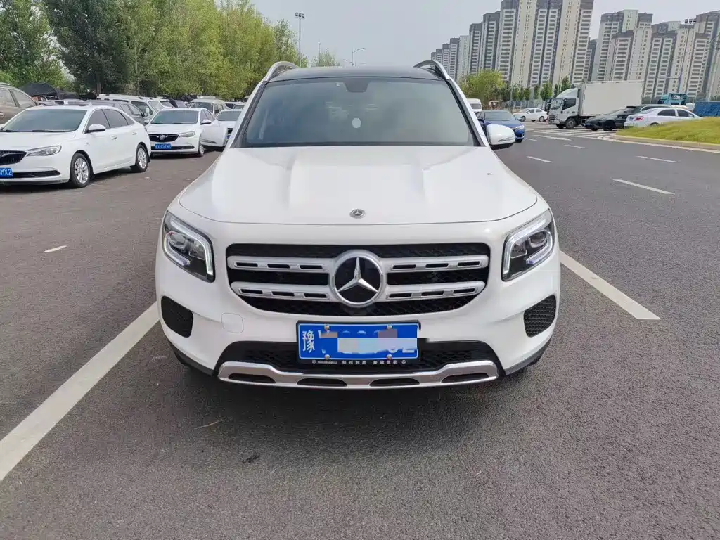 Mercedes-Benz GLB 2023 GLB 220