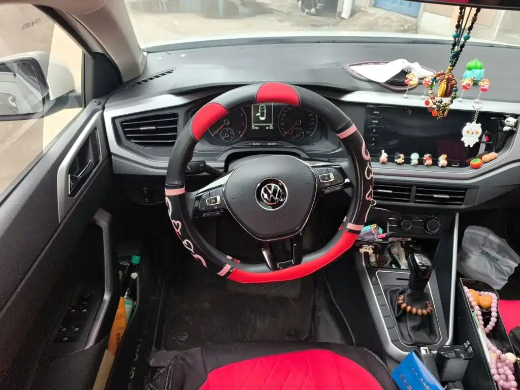 Volkswagen Polo — миниатюра 6
