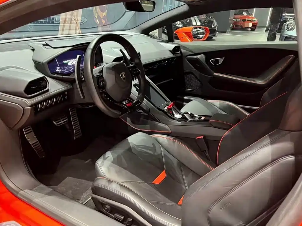 Lamborghini Huracán — миниатюра 5