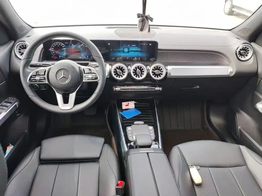 Mercedes-Benz GLB 2023 GLB 220