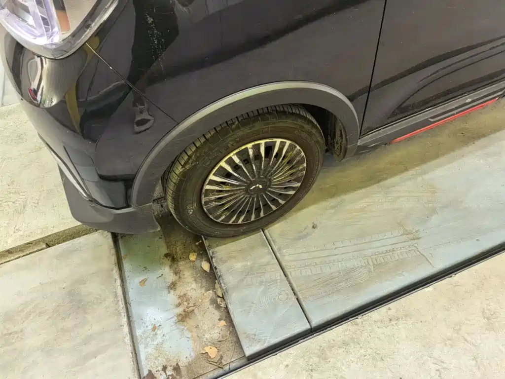 Wuling MINIEV — миниатюра 23