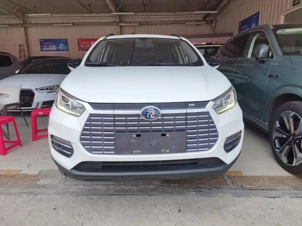 BYD Yuan EV — миниатюра 3