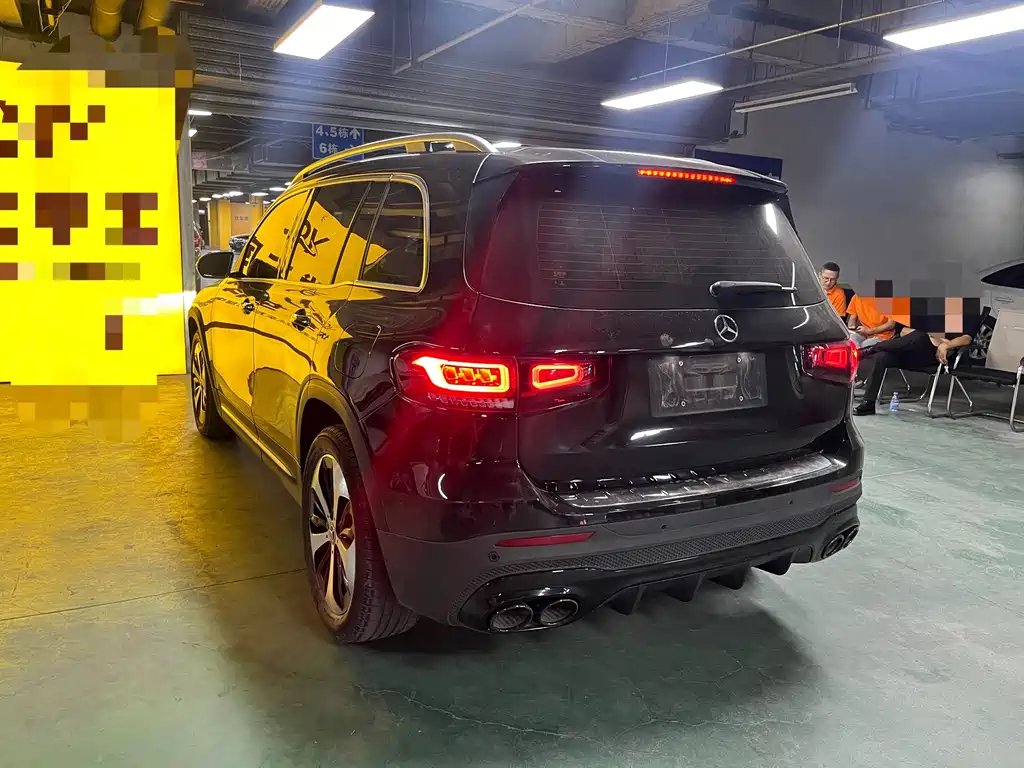 Mercedes-Benz GLB — миниатюра 7