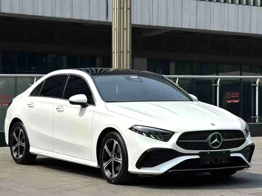 Mercedes-Benz A-Class — миниатюра 3
