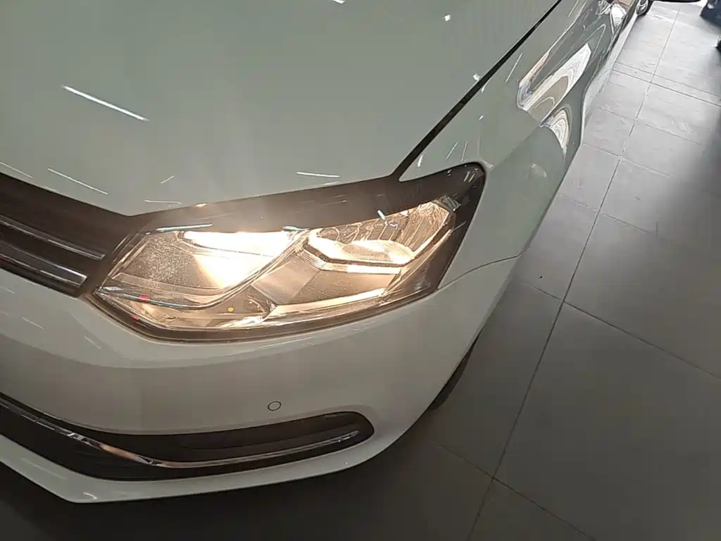 Volkswagen Polo — миниатюра 24