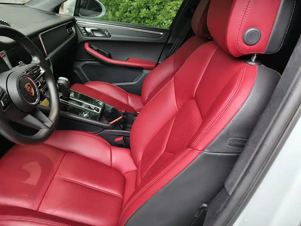 Porsche Macan — миниатюра 11