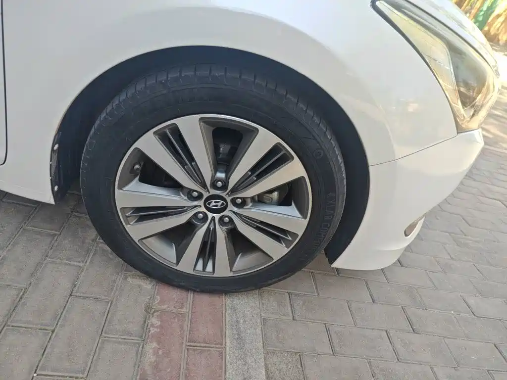 Hyundai Mistra — миниатюра 24