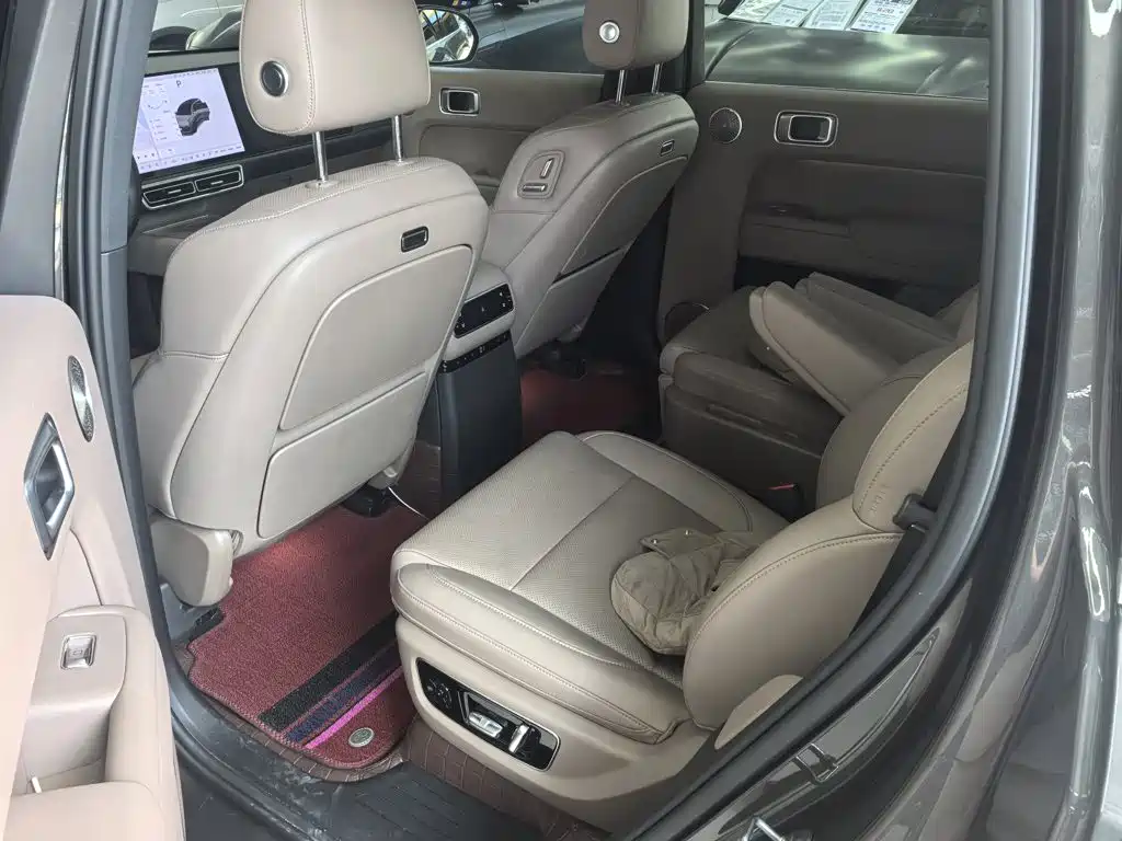 Li Auto Li L9 — миниатюра 3