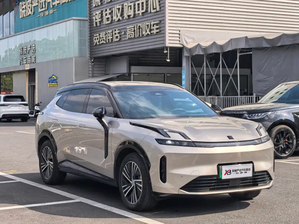 Lynk & Co 08 EM-P — миниатюра 3