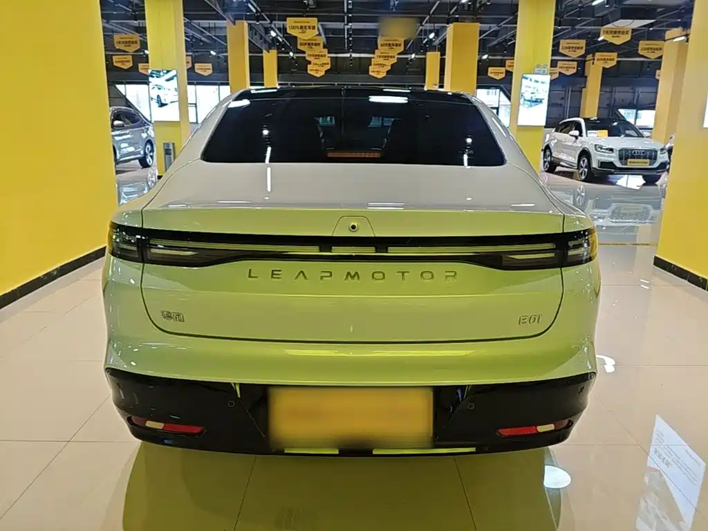 Leapmotor Ноль один. — миниатюра 6