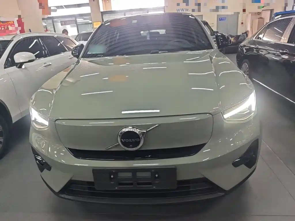 Volvo C40 — миниатюра 3
