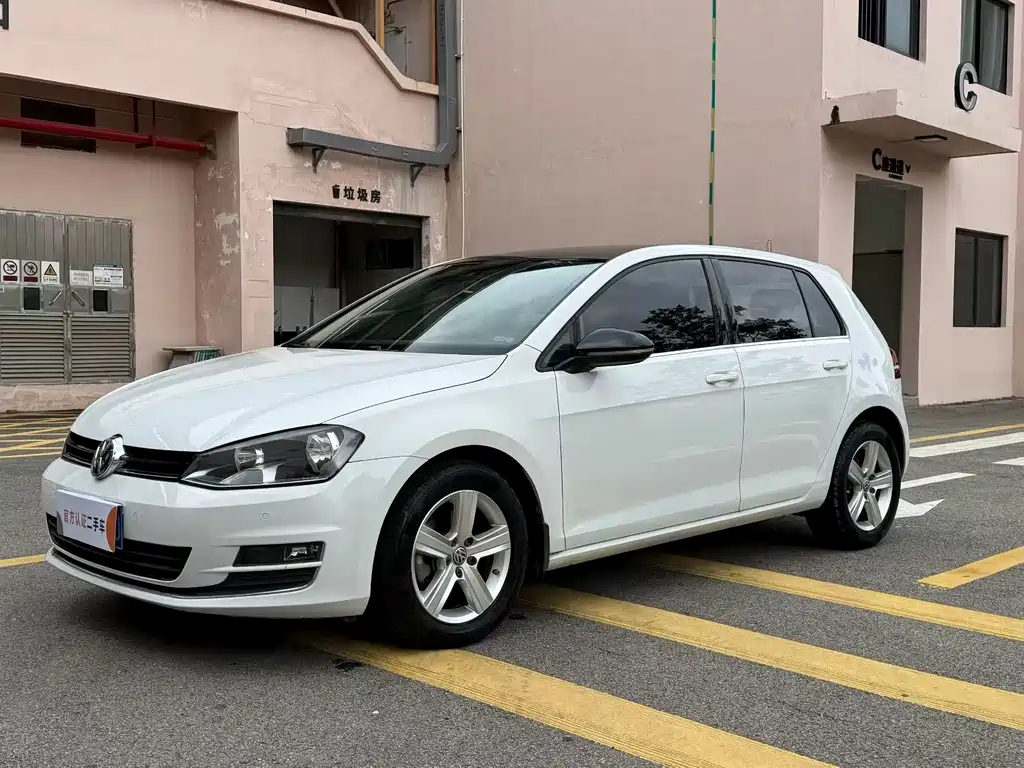Купить Volkswagen Golf