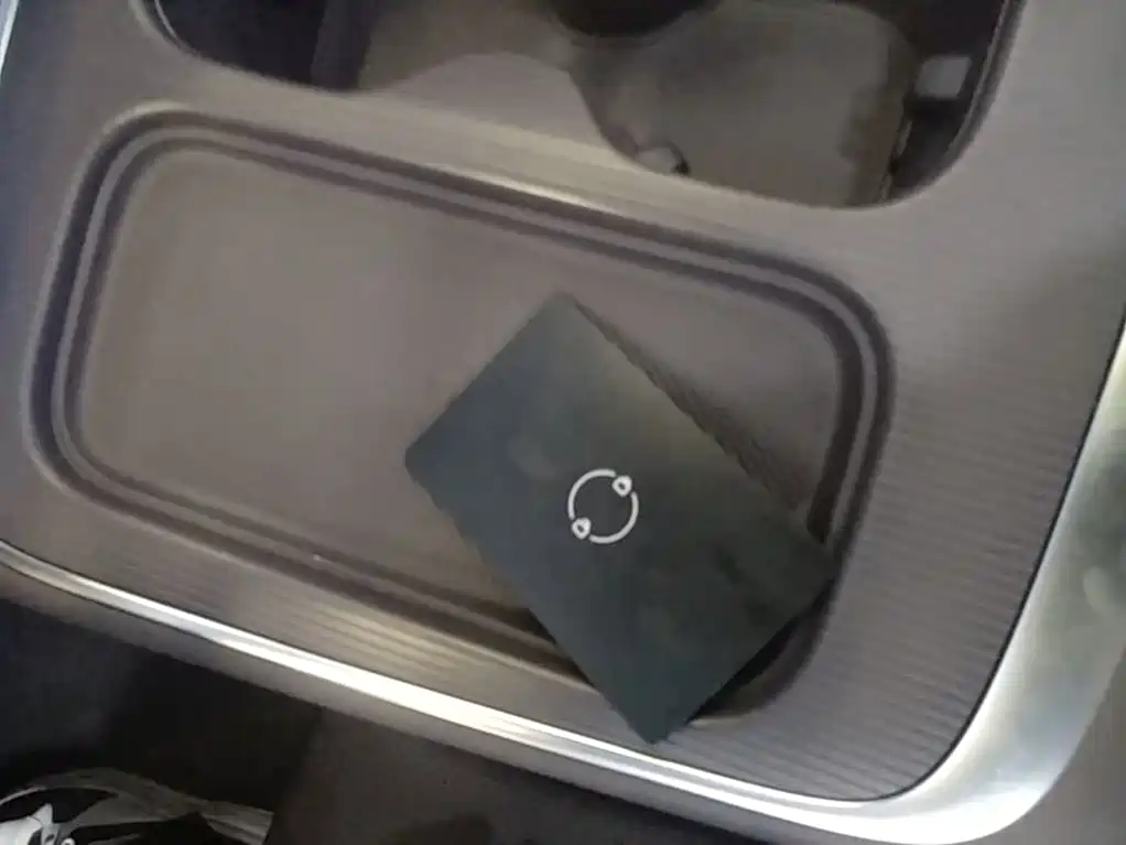 Leapmotor Leapmotor B01 — миниатюра 9