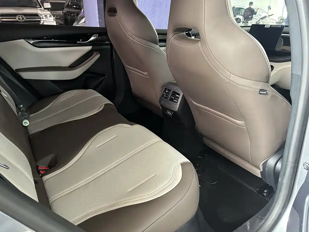 BYD Qin Plus — фотографии объявления, Фото 12