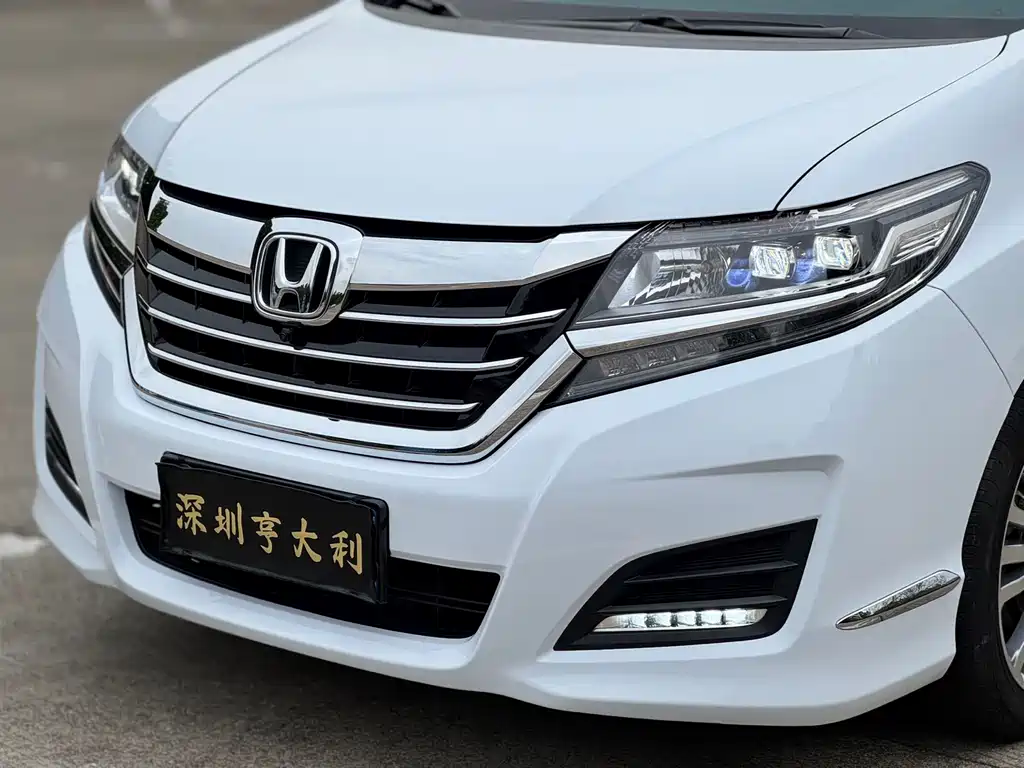 Honda Elysion 2016 2.4L