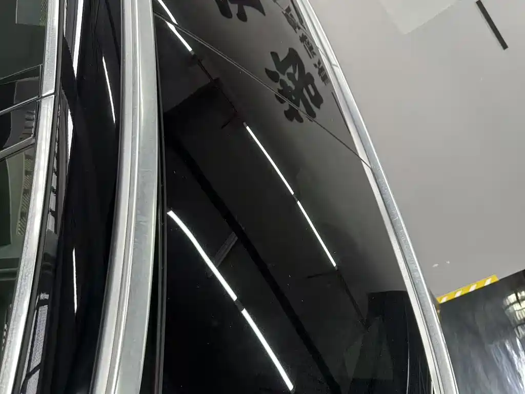 Mercedes-Benz GLC — миниатюра 16