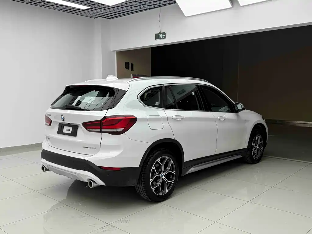 BMW X1 — миниатюра 6