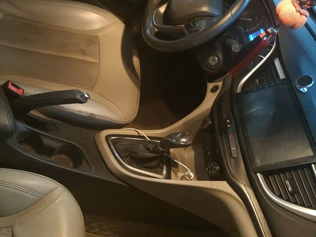 Buick Excelle — миниатюра 12