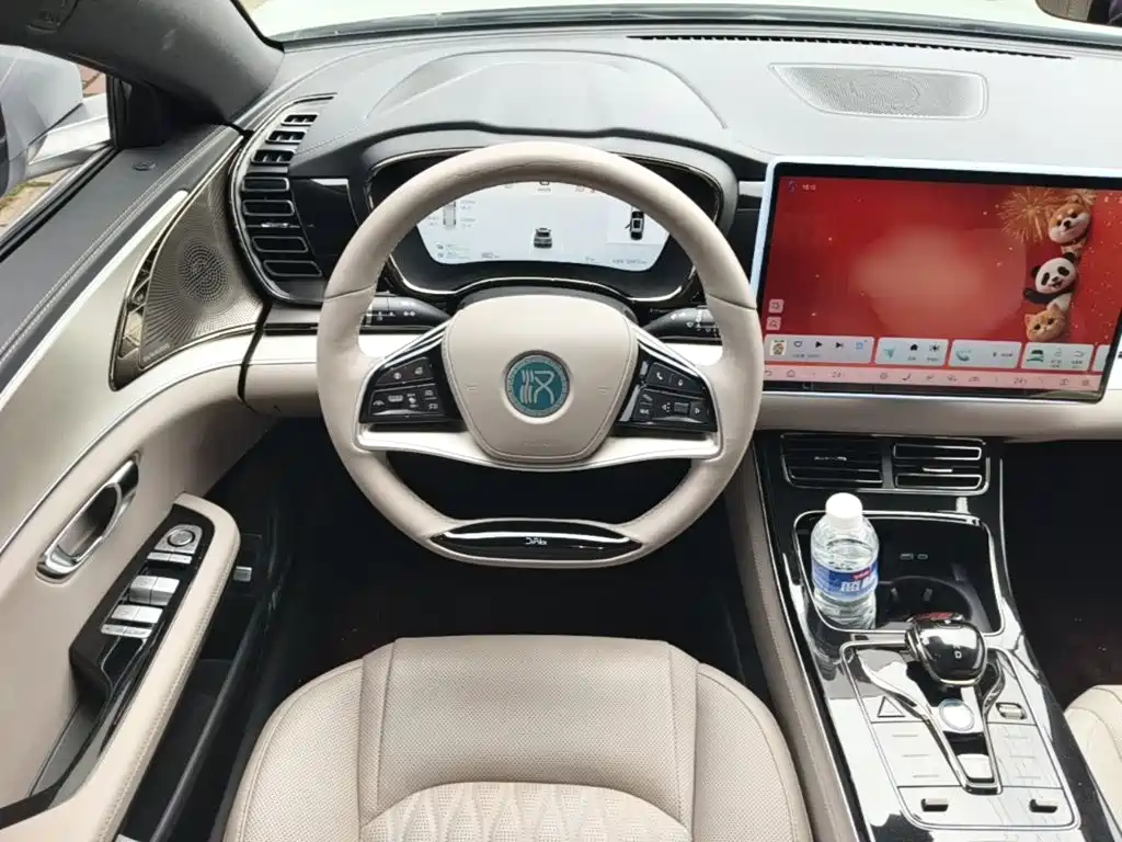 BYD Han — миниатюра 11