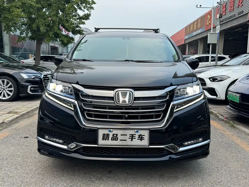Honda Elysion — миниатюра 2