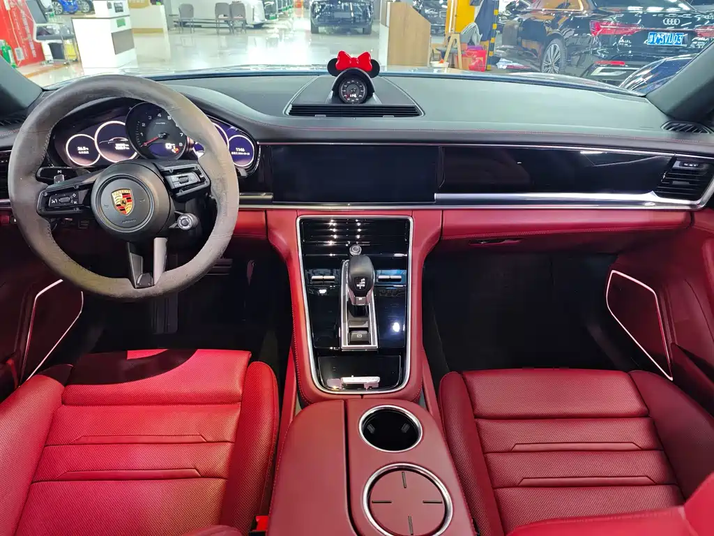 Porsche Panamera — миниатюра 11