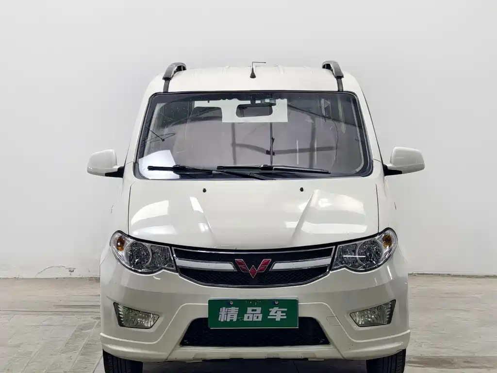 Wuling Hongguang — миниатюра 2