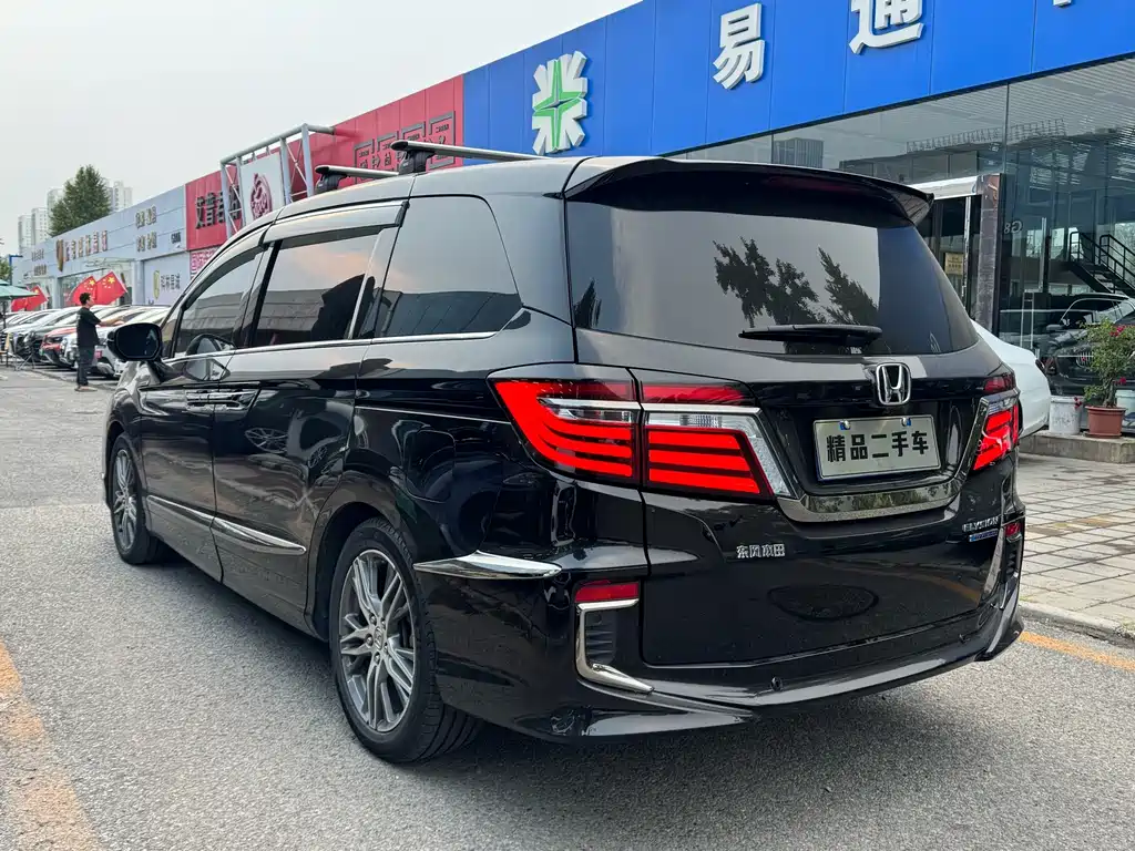 Honda Elysion — миниатюра 4