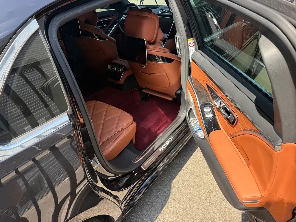 Mercedes-Benz S-Class — миниатюра 10