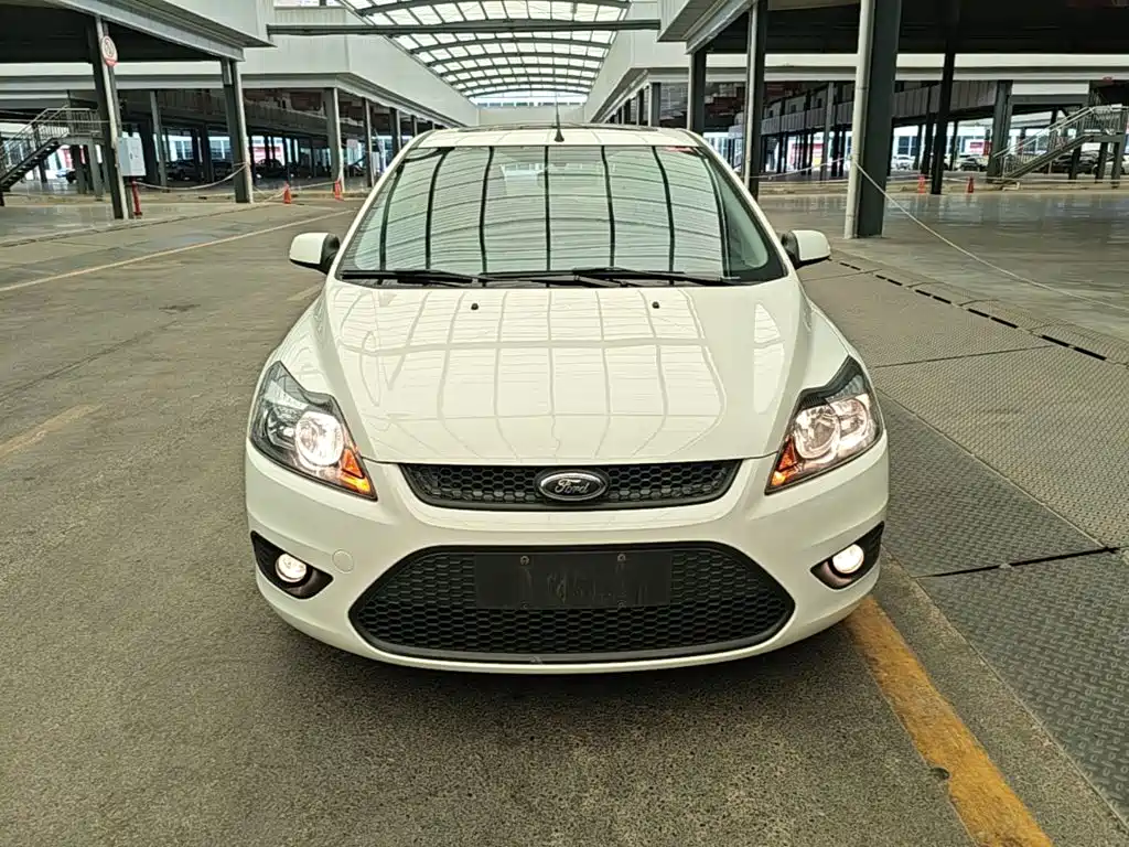 Ford Focus — миниатюра 3