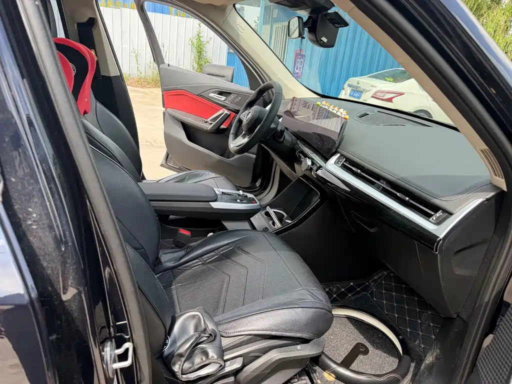 BMW X1 — миниатюра 13