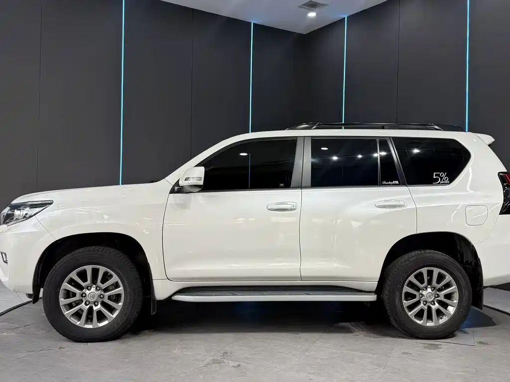 Toyota Prado — миниатюра 4