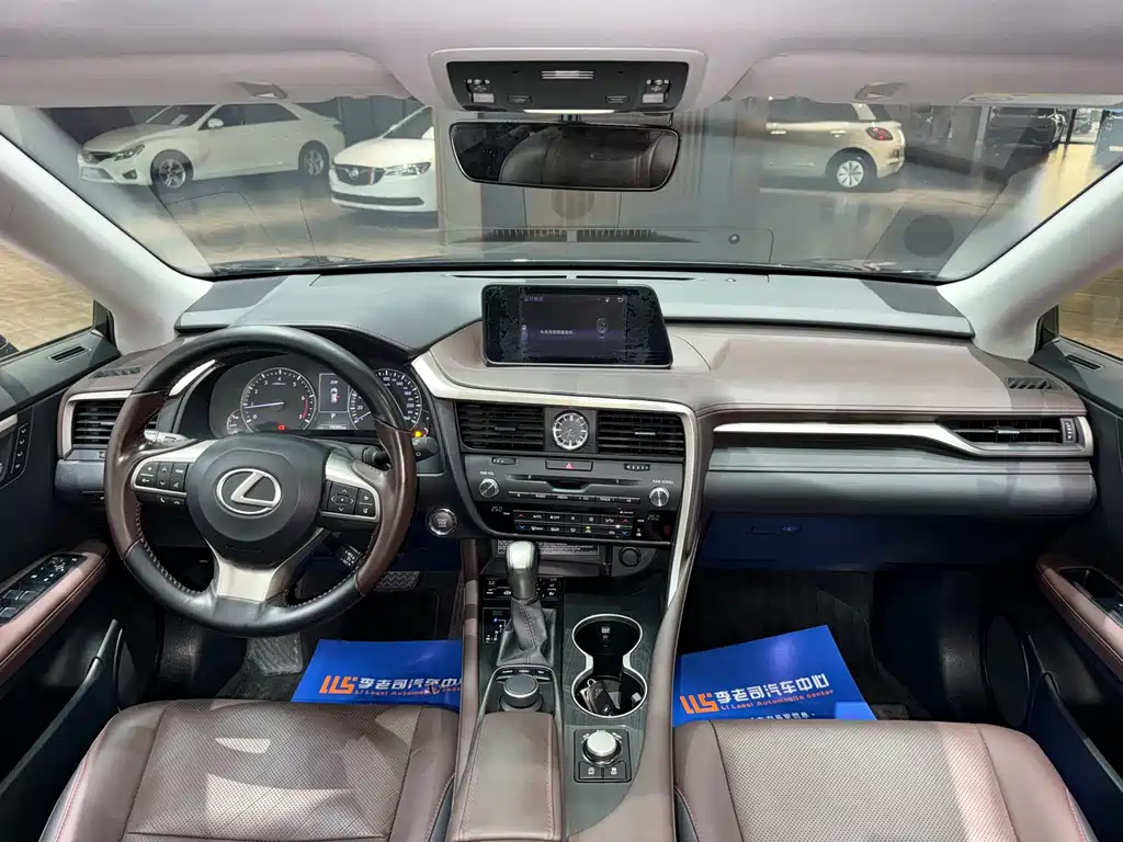 Lexus RX — миниатюра 7